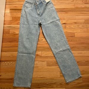 NWT Abercrombie Curve Love 90s Straight Jeans